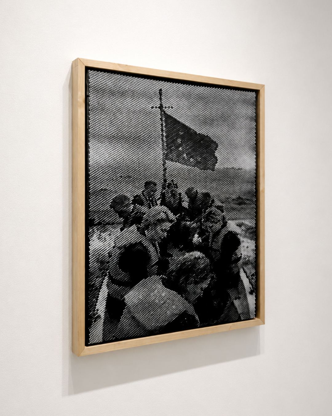 Holding, Adrift — detalhe